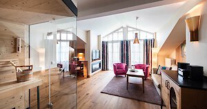 Burghotel Sterr in Viechtach - komfortable Zimmer und Suiten